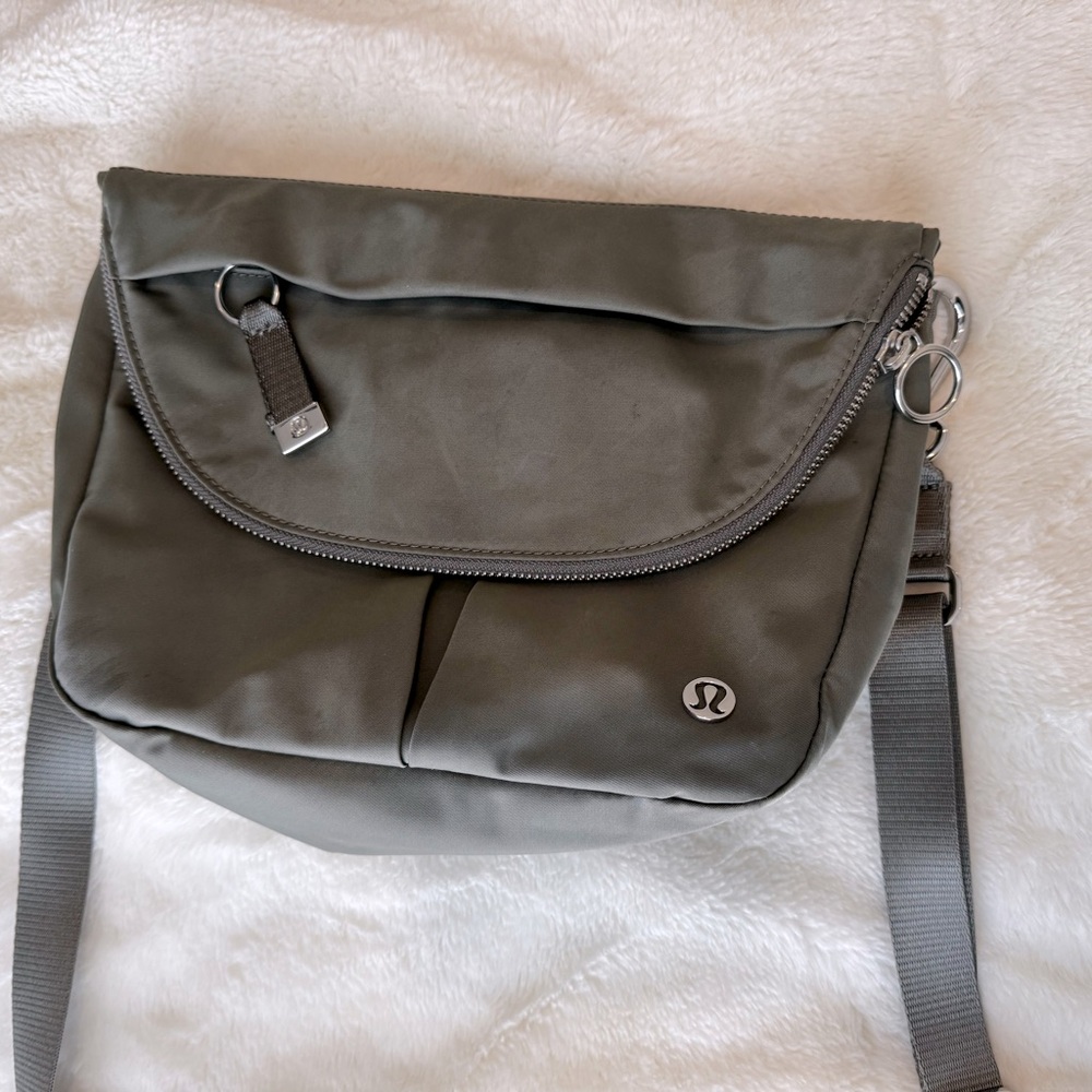 Lululemon All Night Festival Bag 5L